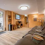 Quality Hosts Arlberg - Haus Pepi Eiter بيت ضيافة سانكت أنتون ام ارلبرغ