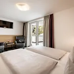 Quality Hosts Arlberg - Haus Pepi Eiter