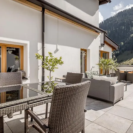 Pensionat Quality Hosts Arlberg - Haus Pepi Eiter