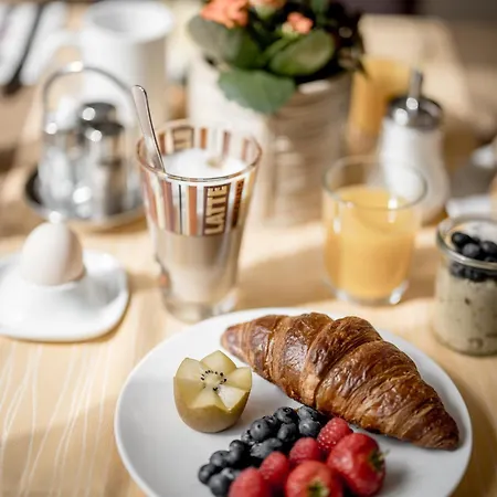 Quality Hosts Arlberg - Haus Pepi Eiter - Inklusive Sommer-karte Premium