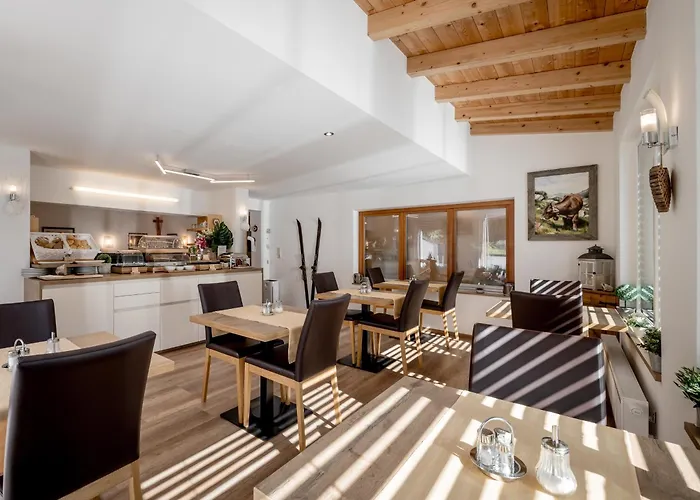 Quality Hosts Arlberg - Haus Pepi Eiter 3*