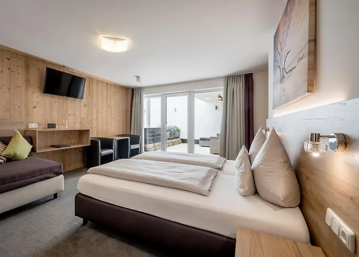 Quality Hosts Arlberg - Haus Pepi Eiter 3*