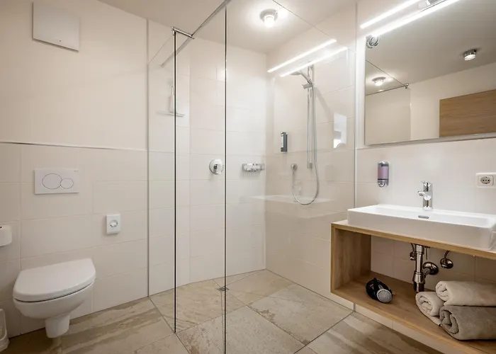 Quality Hosts Arlberg - Haus Pepi Eiter 3*