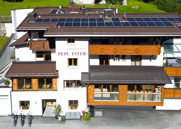 Quality Hosts Arlberg - Haus Pepi Eiter Гостевой дом 3*