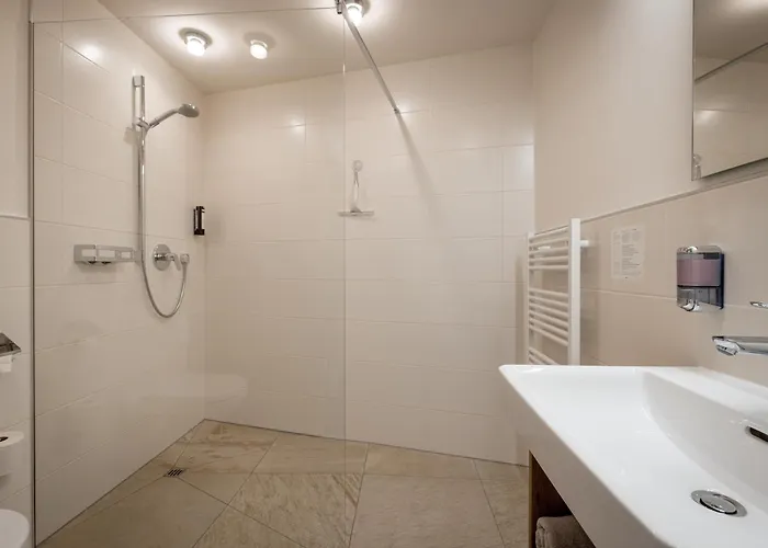 Гостевой дом Quality Hosts Arlberg - Haus Pepi Eiter Санкт-Антон-ам-Арльберг