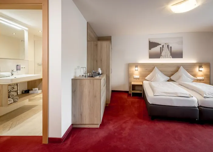 Гостевой дом Quality Hosts Arlberg - Haus Pepi Eiter 3*